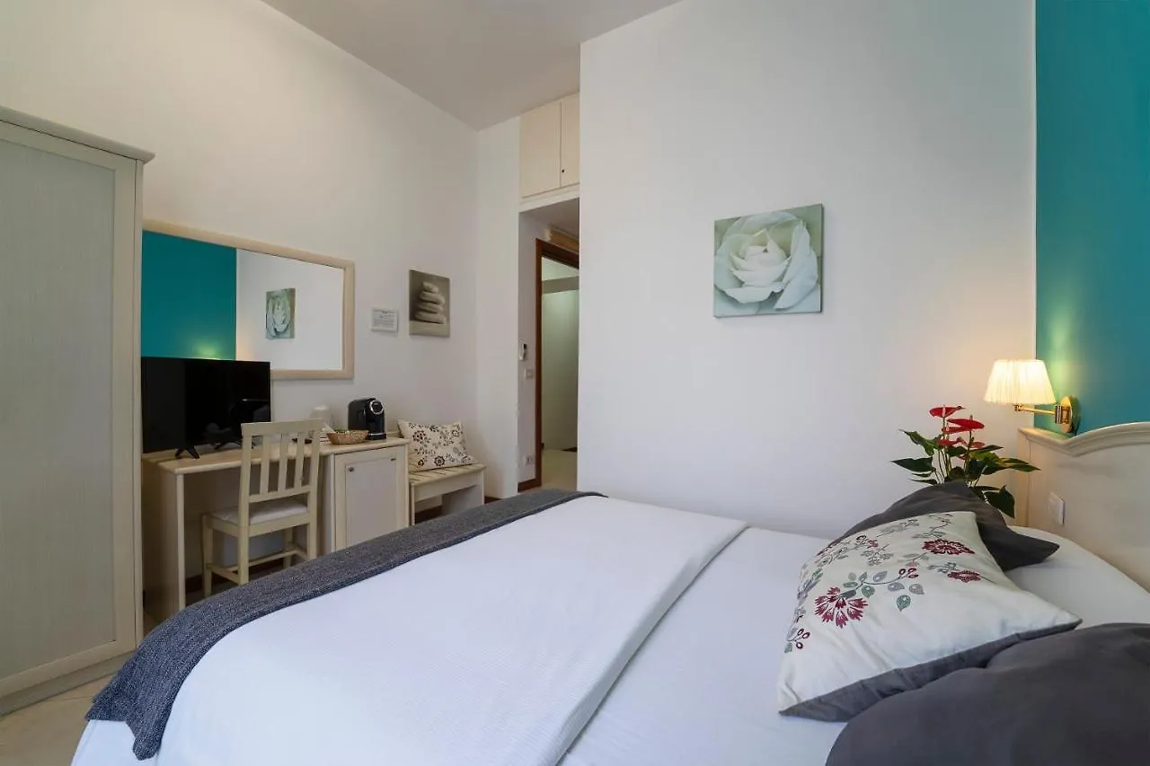 Il Passetto Hotel Rome 0*,  Italy